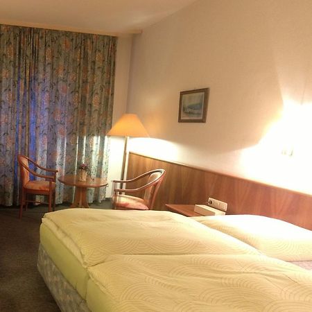 Hotel Stadt Steinbach Steinbach im Taunus Zewnętrze zdjęcie