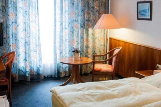 Hotel Stadt Steinbach Steinbach im Taunus Zewnętrze zdjęcie